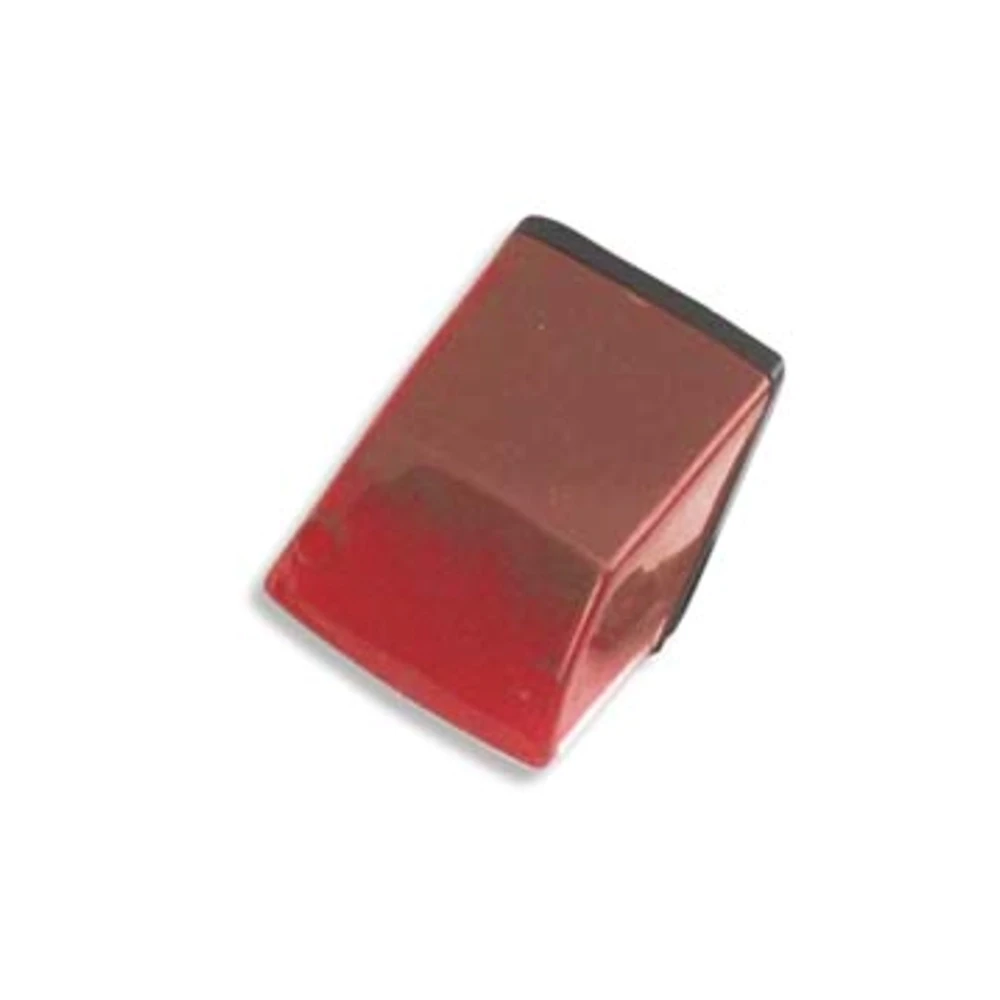 Feu arrière rouge CE