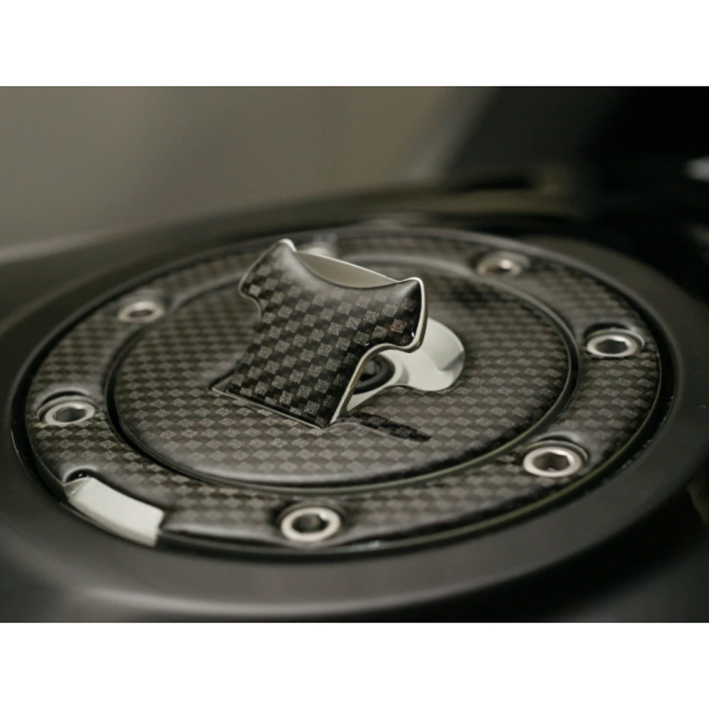 Protège bouchonPRINT en carbon-look pour Honda