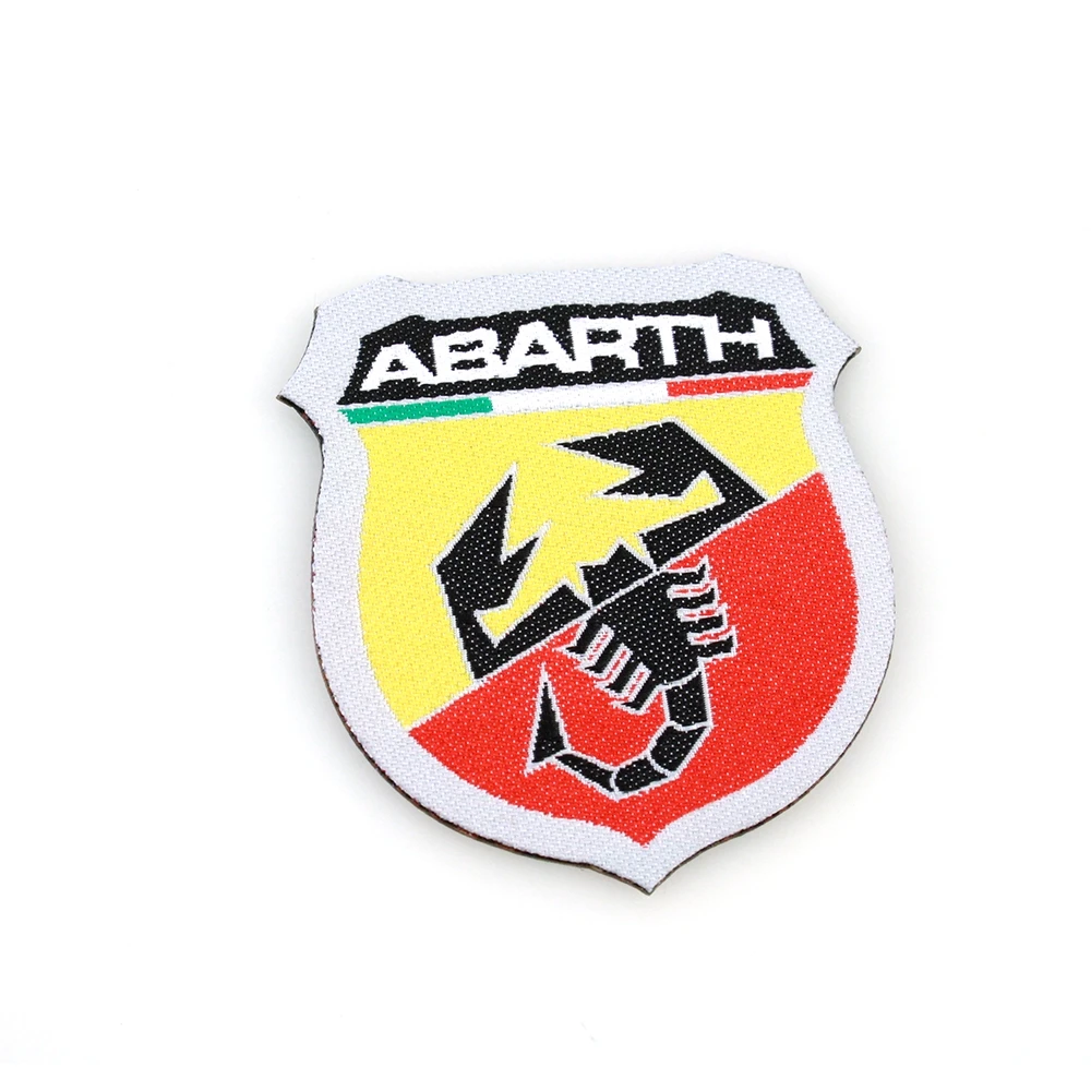 Autocollant ABARTH SCUDETTO RICAMATO MEDIO (48 x 51mm)