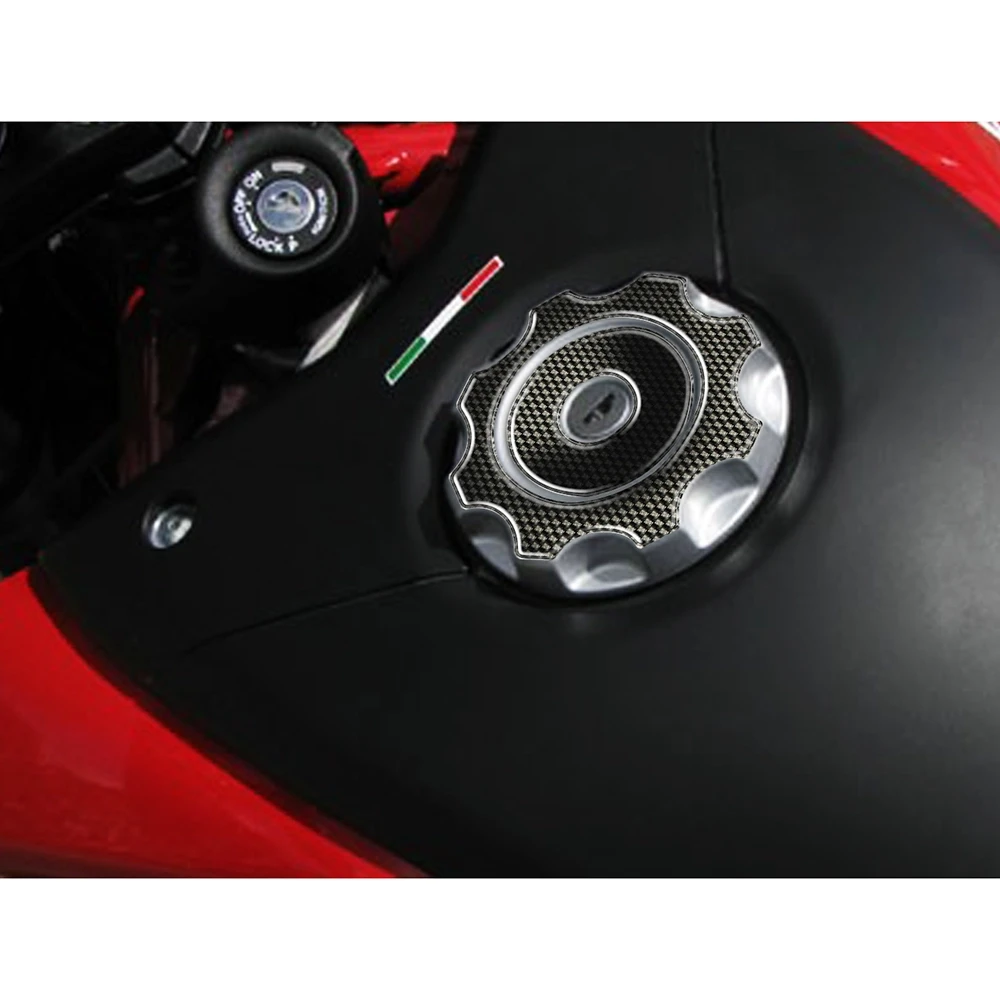 Protection bouchon PRINT carbon-look Ducati
