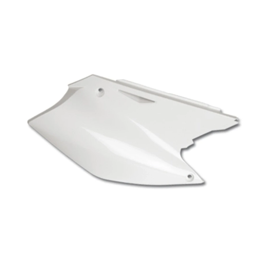 Prs caches latér. blanc Suzuki Rep.04-06