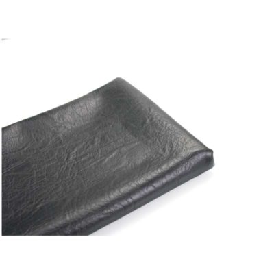 Couvre selle PRO620 S2 en noir  structure cuir brute 70x100cm