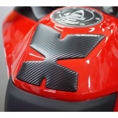 Protège réservoir PRINT GOLD ANNIVERSARY SOFT TOUCH noir-mat 172.7x175mm