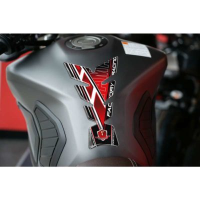 Protège réservoirPRINT MOON YAMAHA 123 x 213.8mm