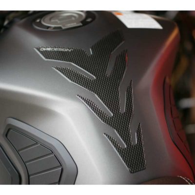 Protège réservoirPRINT MOON SLIM TREE carbon-look 145 x 237.8mm