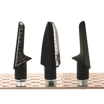 Clignos SHIN YO (paire) HOOK LED noir/foncé feux arrière M8-70x20mm homologé